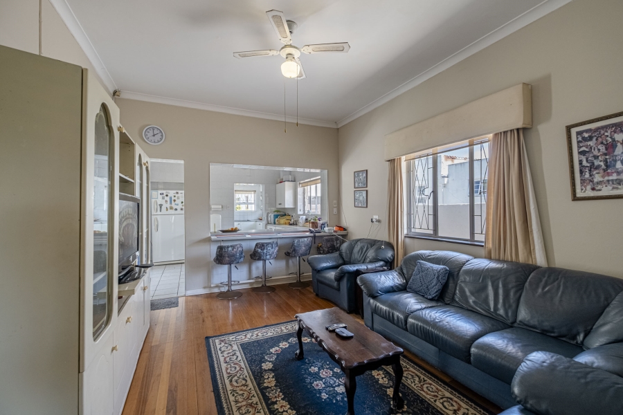 13 Bedroom Property for Sale in Summerstrand Eastern Cape